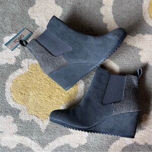 TOMS Gray Suede Wedge Chelsea Boots
